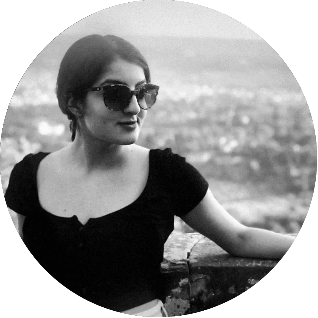Portrait of Mia Miandareh, Photographer, Italian coordinator